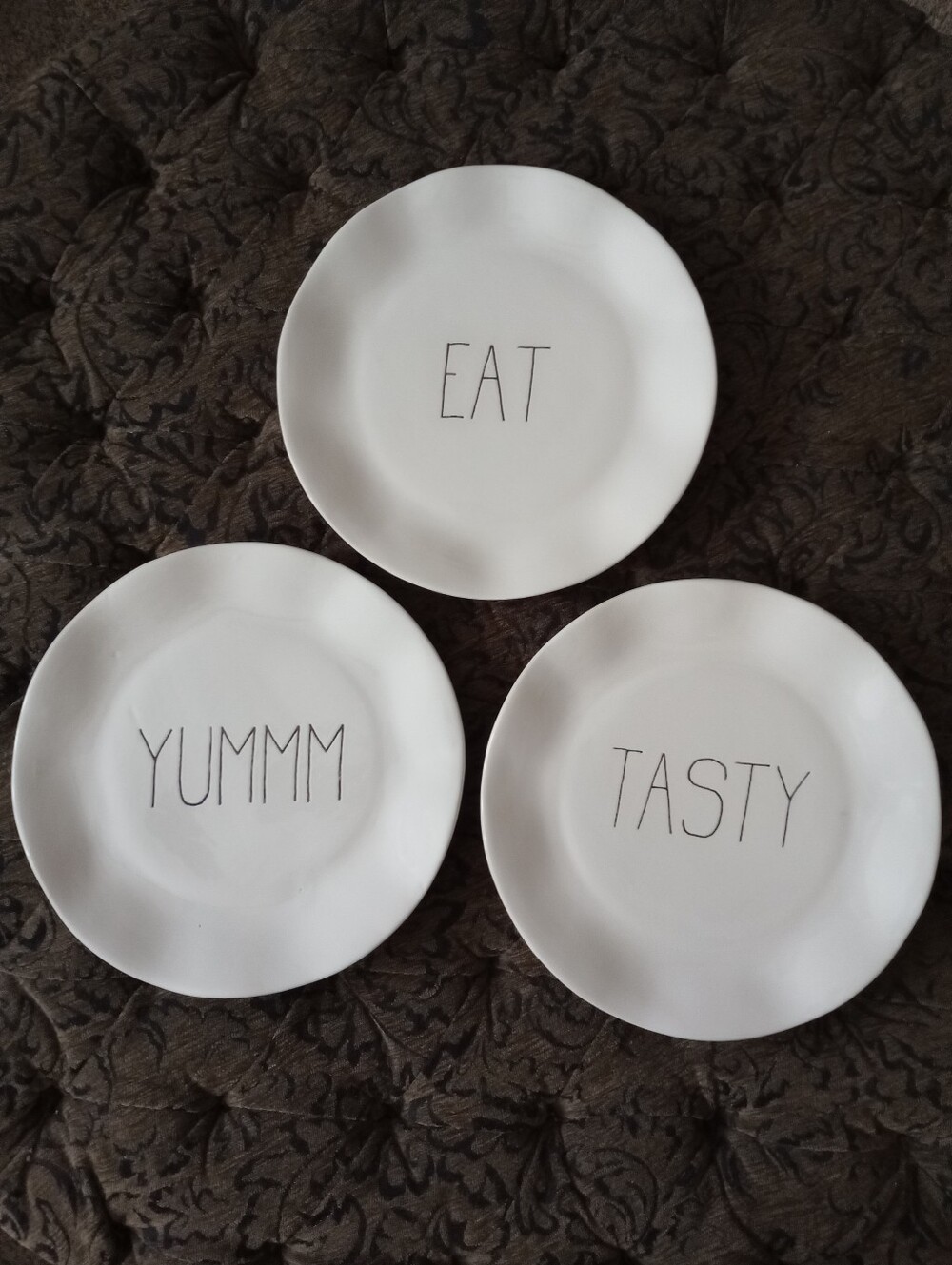 Rae Dunn White Ceramic 'EAT / YUMMM / TASTY' Decorative Dinner Plates - Set of 3